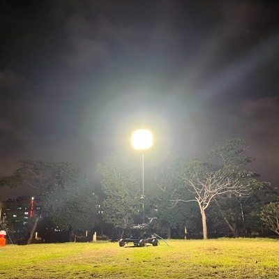Torres de luz sin resplandor con función de absorción de polvo y 320W de salida